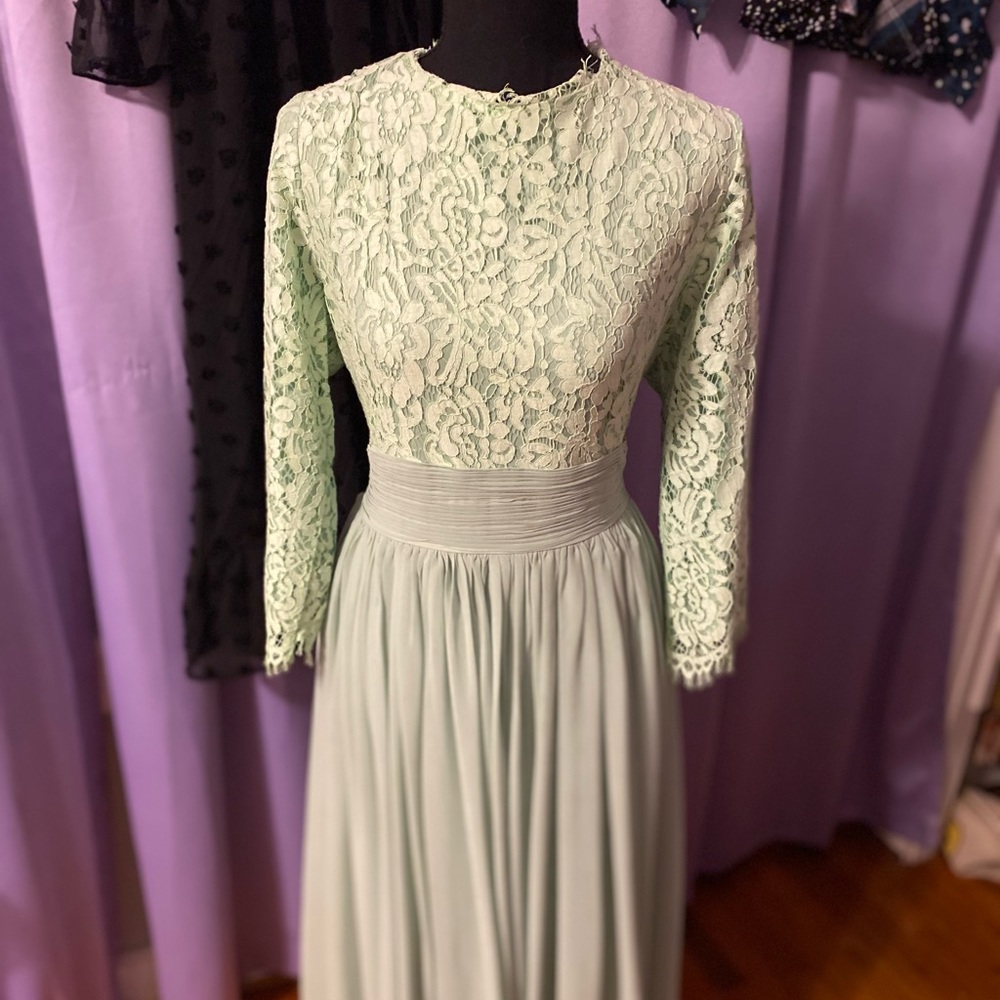 Dainty Jewells Exquisite English English Manor Dress